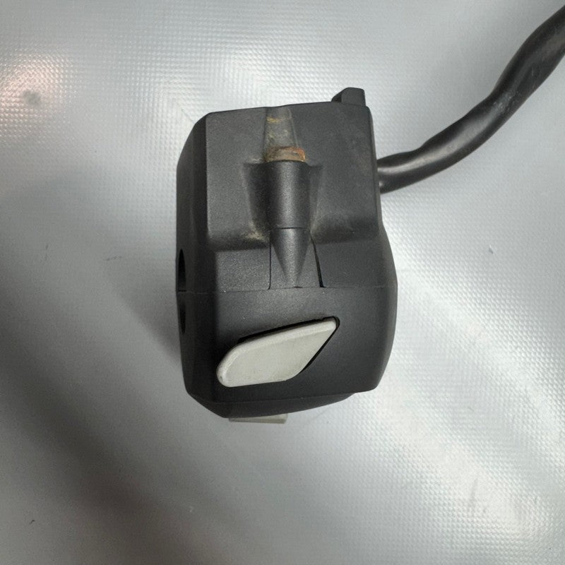 8569835 BMW G310GS HANDLEBAR SWITCH LEFT 2016 2017 2018 2019 2020 OEM 8569835