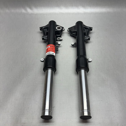 8566912.  8566942 BMW C400X FRONT FORK LEG LEFT RIGHT 2018 2019 2020 OEM 8566912 8566942