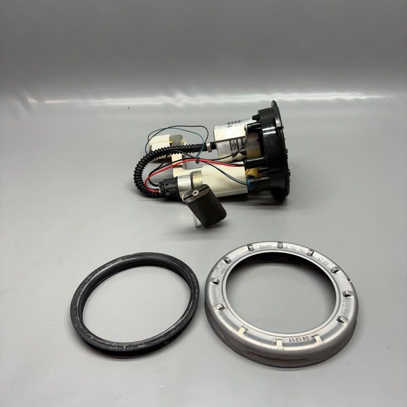 BMW S1000XR FUEL PUMP 2014 2015 2016 2017 2018 2019 OEM