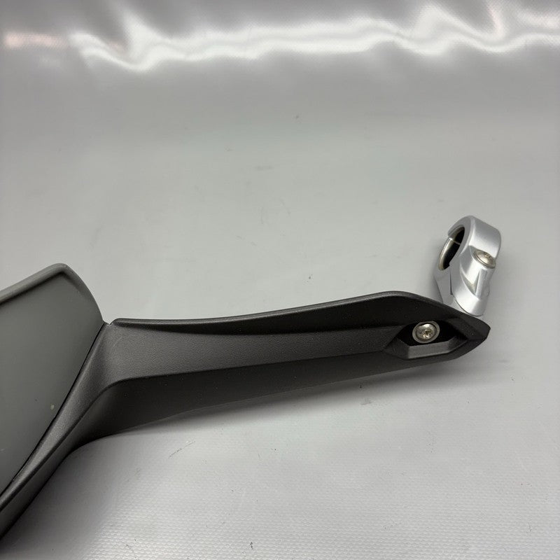 7704886 BMW R1200GS HAND PROTECTOR RIGHT   2009 2010 2011 2012 2013 OEM 7704886