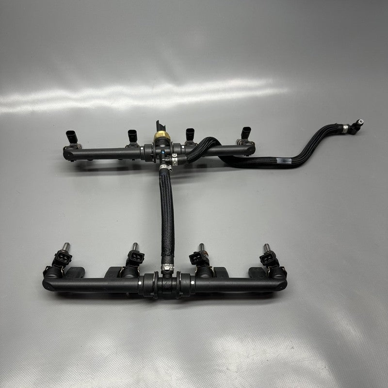 M1000R BMW M1000R INJECTOR NOZZLE AND VALVES 2021 2022 2023 2024 OEM 