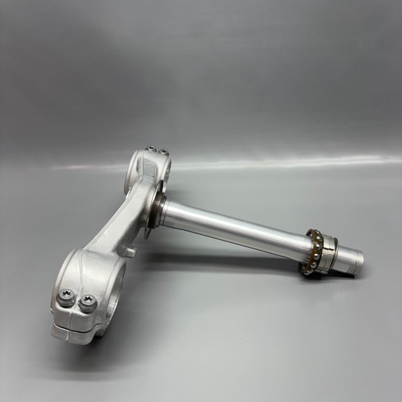 BMW M1000RR K66 FORK BRIDGE LOWER 2023 2024 2025 2026 OEM 1754549