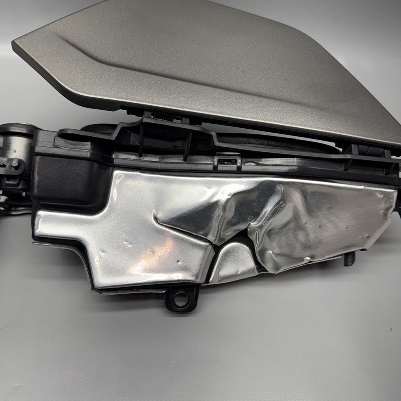 K1600GTL BMW K1600GTL STORAGE COMPARTMENT RIGHT 2015 2016 2017 2018 2019 2020 2021 OEM