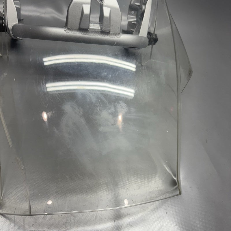 7668783 BMW R1200GS WINDSHIELD WITH HEADLIGHT SUPPORT 2009 2010 2011 2012 2013 7668783