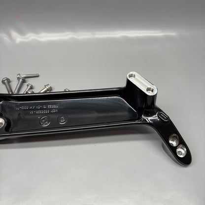 BMW R18 TRANSCONTINENTAL TRUNK SUPPORT BRACKET RIGHT 2020-2023 2024 OE
