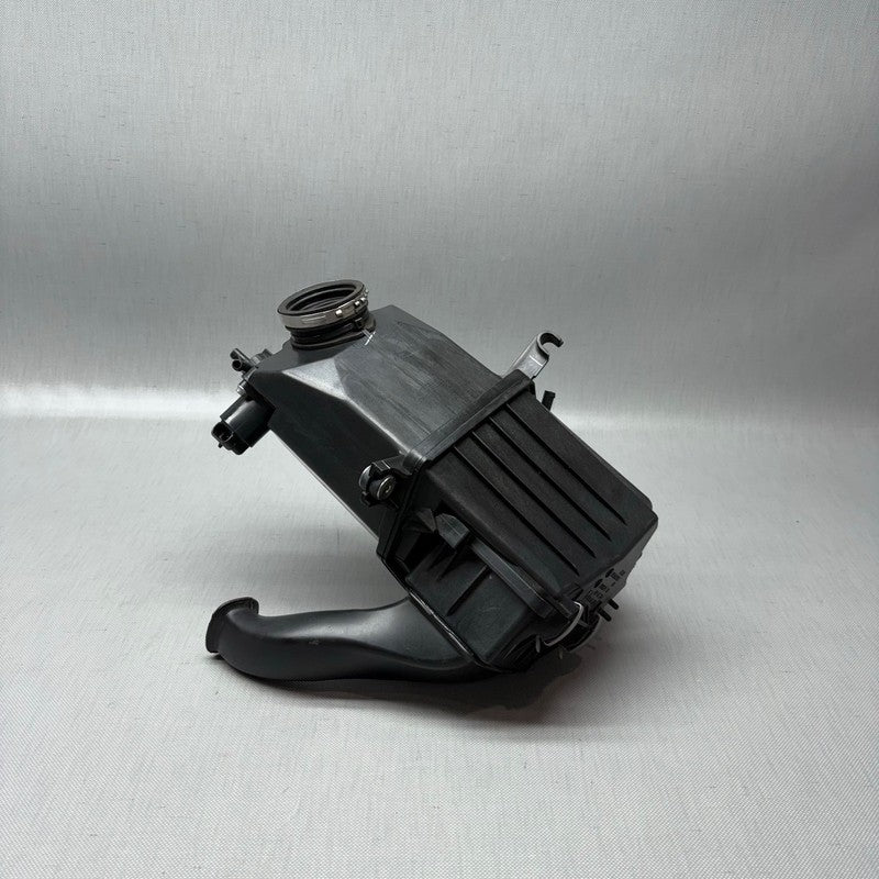 BMW G310R AIR INTAKE BOX 2017 2018 OEM 8558303