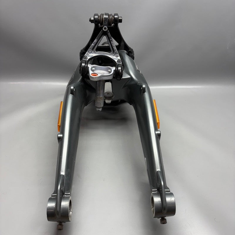 K 1300S BMW K 1300S FRONT WHEEL CARRIER 2007-2011 2012 2013 2014 2015 OEM