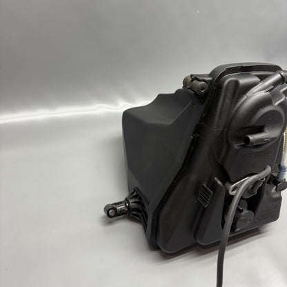 8530469 BMW K1300S OIL TANK 2007 2008 2009 2010 2011 2012 2013 2014 2015 OEM 8530469