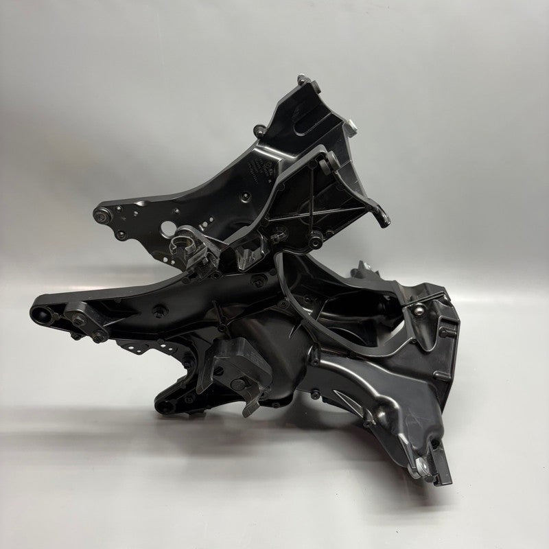 BMW K1600 BAGGER FRONT PANEL CARRIER 2017 2018 2019 2020 2021 OEM 7709