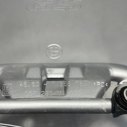 7668783 BMW R1200GS WINDSHIELD WITH HEADLIGHT SUPPORT 2009 2010 2011 2012 2013 7668783