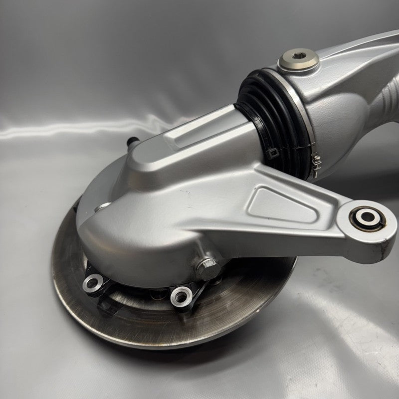 K 1200LT BMW K 1200LT REAR AXLE DRIVE SWINGING ARM 2005 2006 2007 2008 OEM