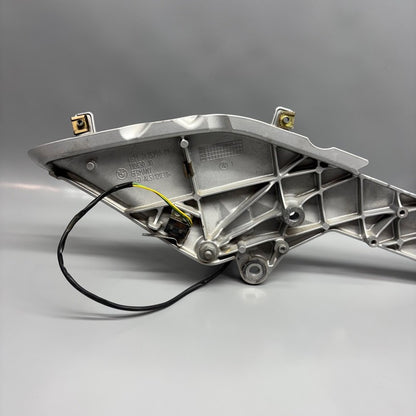 BMW R1200 RT FOOTPEG PLATE RIGHT 2005 2006 2007 2008 2009 OEM 7675290