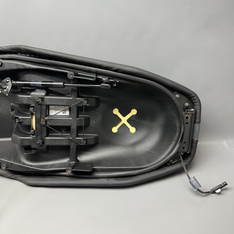 BMW C400X SEAT 2018 2019 2020 OEM 8405366