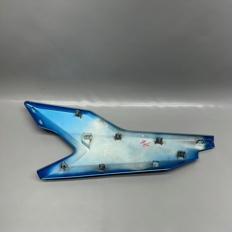 BMW C400X FAIRING SIDE PANEL RIGHT 2018 2019 2020 OEM 8558590