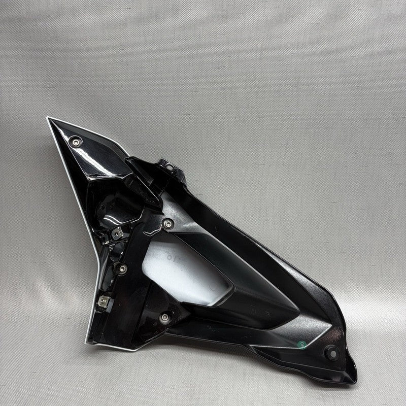 8556768 BMW G 310R FAIRING RIGHT SIDE 2016 2017 2018 2019 2020 OEM 8556768