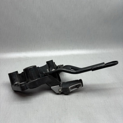 8555273 BMW C 650 SPORT RIGHT ENGINE MOUNT 2014 2015 2016 2017 2018 2019 2020 8555273