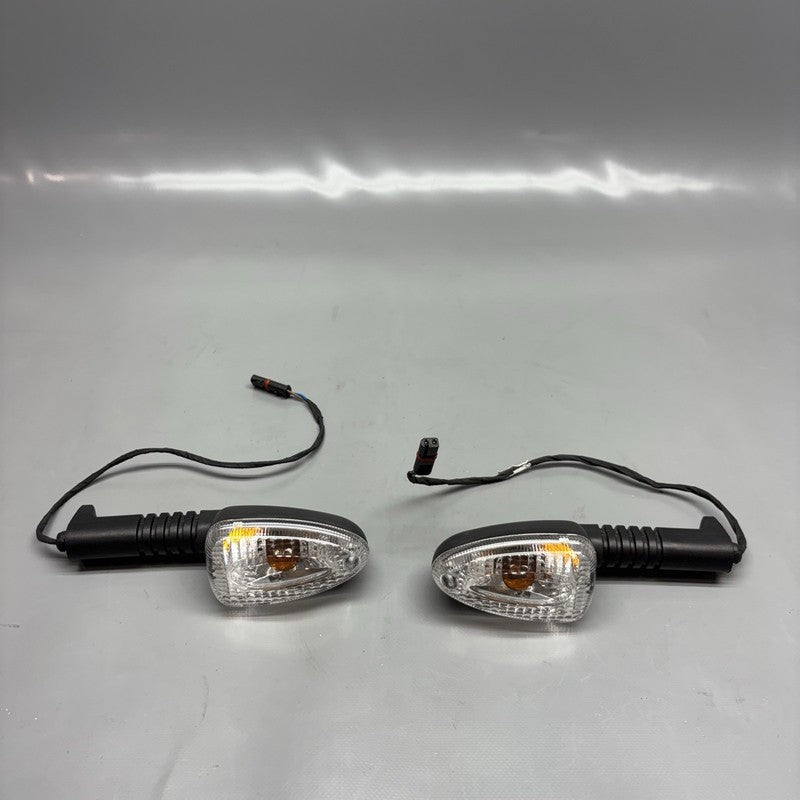 R1200GS BMW R1200GS SIGNAL LIGHTS FRONT 2009 2010 2011 2012 2013 OEM 