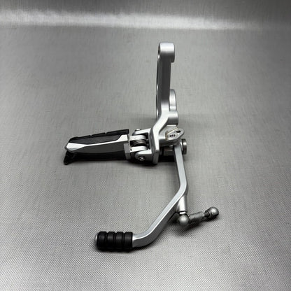 BMW R1150RS FOOTPEG WITH BRACKET LEFT 2002 2003 2004 2005 2006 OEM