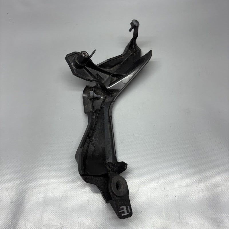 8394322 BMW F900R COVER CABLE RUNWAY 2020 2021 2022 2023 2024 OEM 8394322