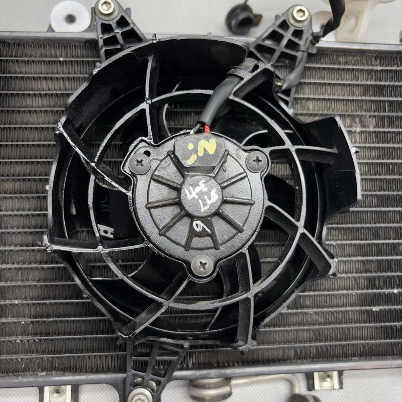 8555494 BMW G 310R RADIATOR WITH FAN 2016 2017 2018 2019 2020 OEM 8555494