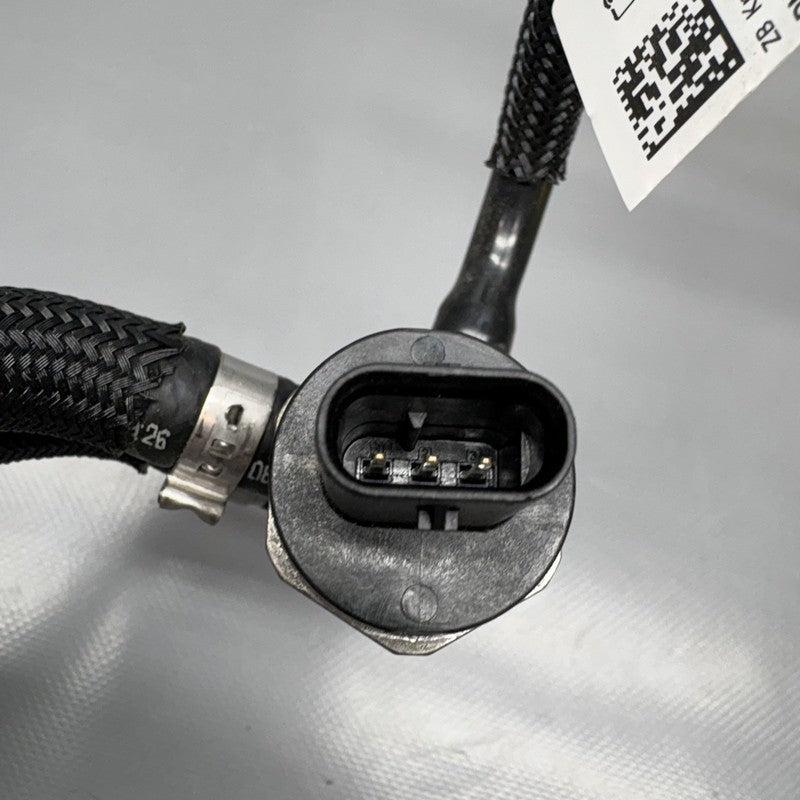 R1300GS ADVENTURE BMW R1300GS ADVENTURE FUEL DISTRIBUTER INJECTION VALVE 2023 2024 2025 OEM