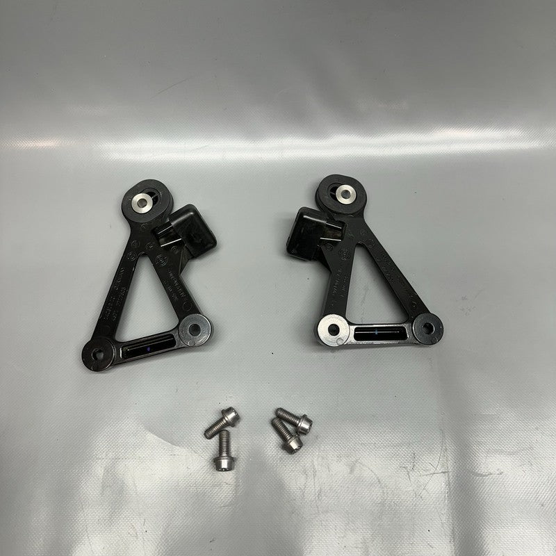 7717504 BMW K1600GTL FOOTPEG MOUNT LEFT RIGHT 2015 2016 2017 2018 2019 2020 2021 7717504