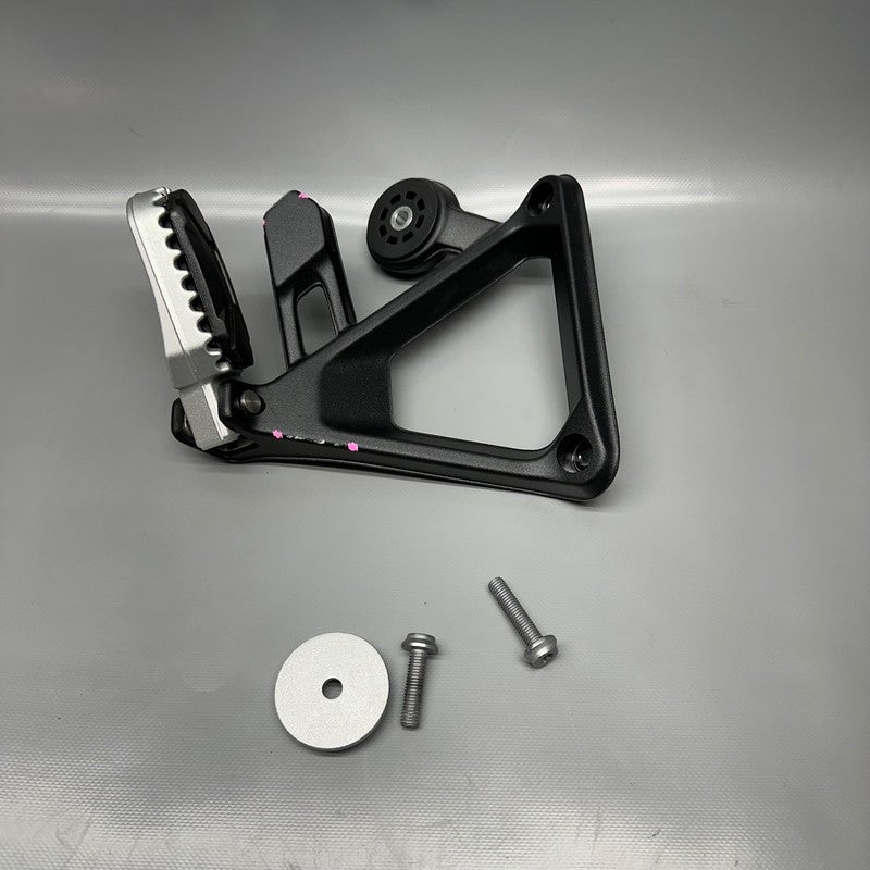 BMW R1300GS ADVENTURE FOOTPEG BRACKET RIGHT REAR 2023 2024 2025 OEM