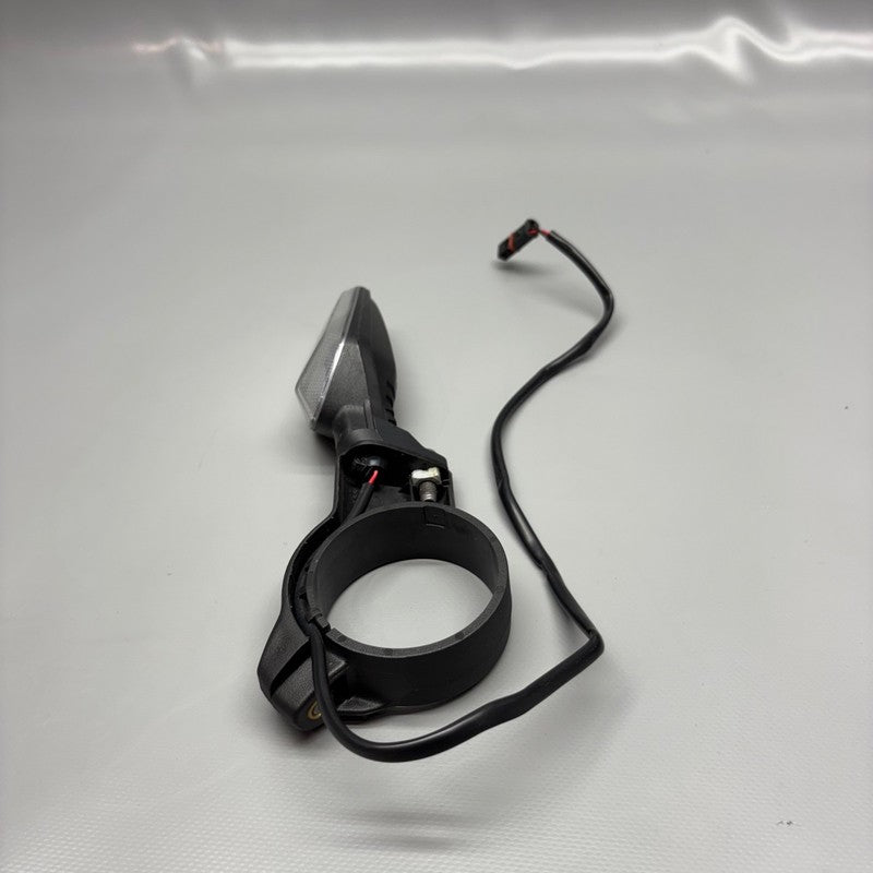 7108274 BMW R12 NINE T SIGNAL LIGHT RIGHT FRONT 2022 2023 2024 2025 OEM 7108274