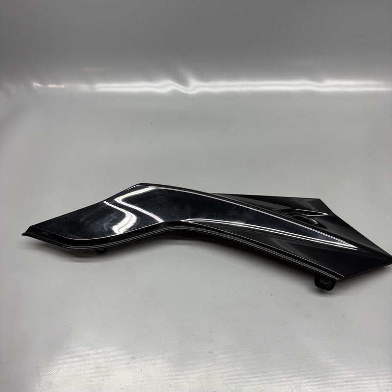 8403867 BMW F900R SIDE REAR TRIM FAIRING LEFT 2020 2021 2022 2023 2024 OEM 8403867