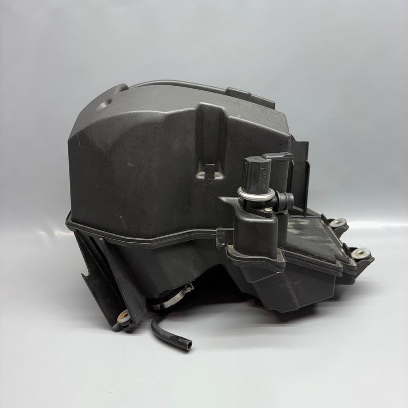F800ST BMW F800ST AIR INTAKE BOX 2005 2006 2007 2008 2009 2010 2011 OEM 