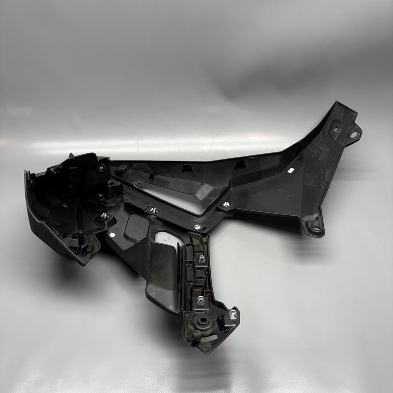 BMW M1000R GRILLE COVER LEFT  2021 2022 2023 2024 OEM 8393625