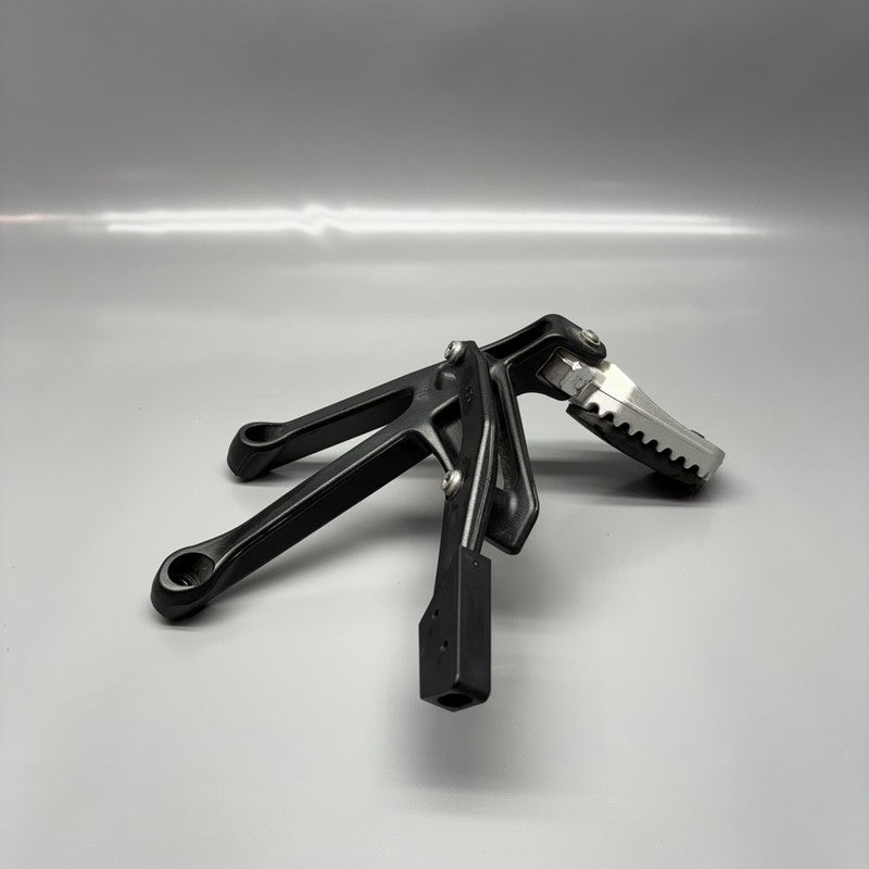 R1300GS BMW R1300GS FOOTPEG WITH BRACKET LEFT REAR 2022 2023 2024 OEM