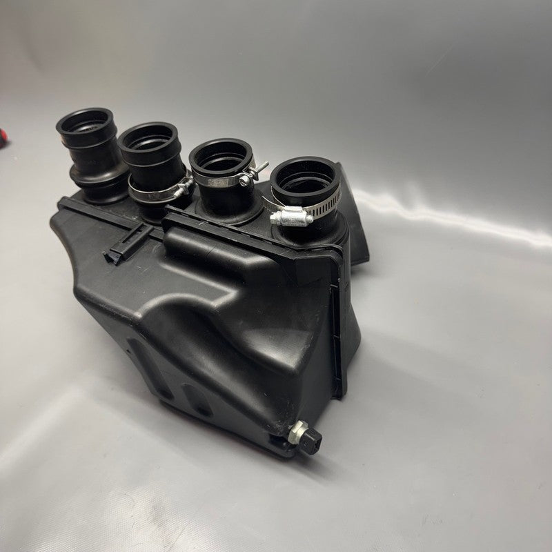 BMW K 1200LT AIR INTAKE BOX 2005 2006 2007 2008 OEM 7672578
