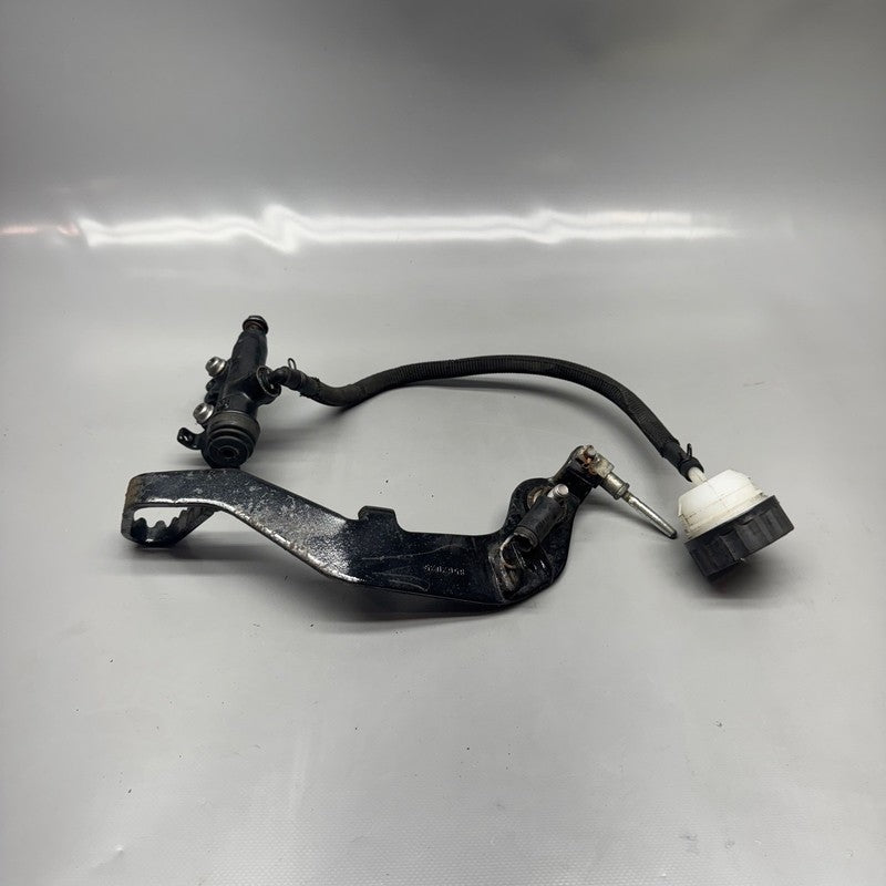 G310GS BMW G310GS BRAKE PEDAL AND MASTER CYLINDER 2016 2017 2018 2019 2020 OEM