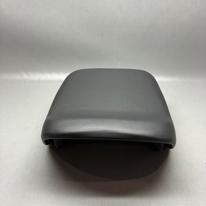 2313140 BMW R1150RS SEAT REAR 2002 2003 2004 2005 2006 OEM 2313140