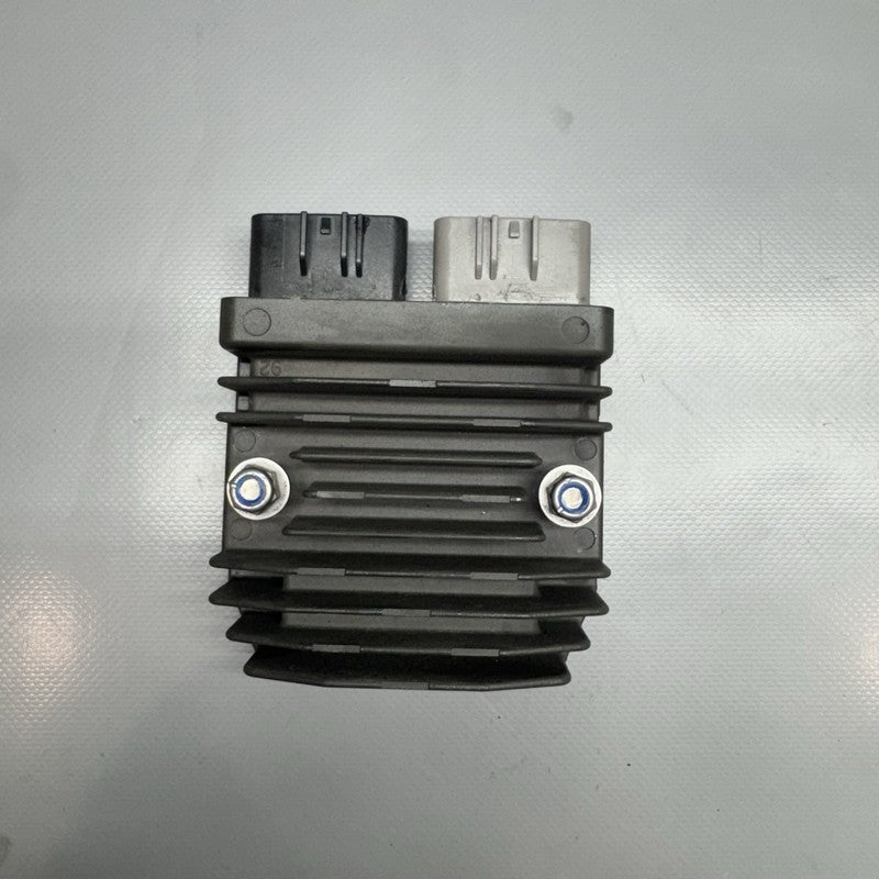 9467618 BMW S1000RR VOLTAGE REGULATOR 2021 2022 2023 2024 OEM 9467618