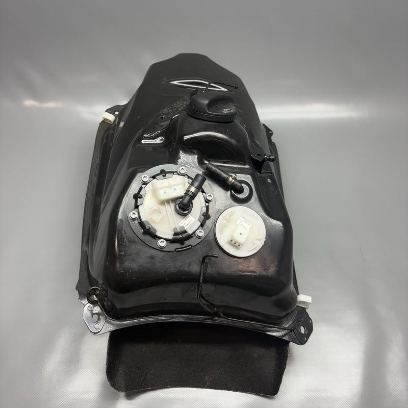 C650 GT BMW C650 GT FUEL TANK 2011 2012 2013 2014 2015 OEM 
