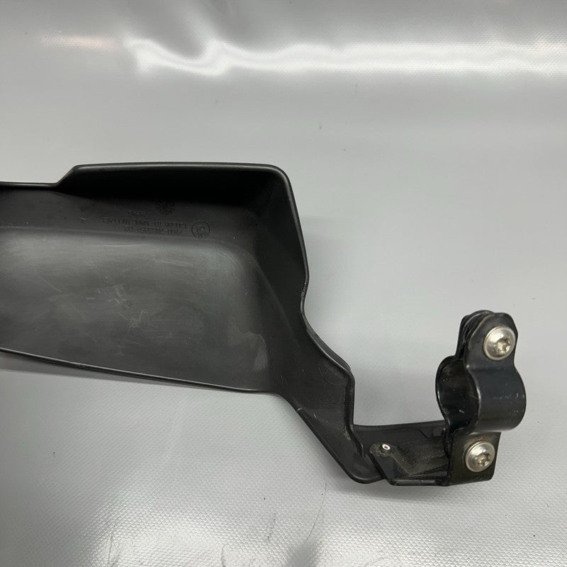 7653854 BMW G650GS SERTAO HAND PROTECTOR RIGHT 2010 2011 2012 2013 2014 OEM 7653854