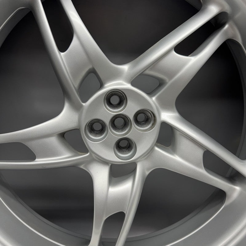 2331468 BMW K 1200LT WHEEL REAR 2005 2006 2007 2008 OEM 2331468