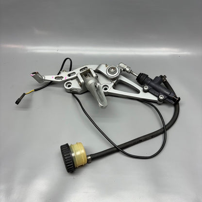 BMW K1200RS K589 REAR BRAKE MASTER CYLINDER 1996-2001 2002 2003 2004 2