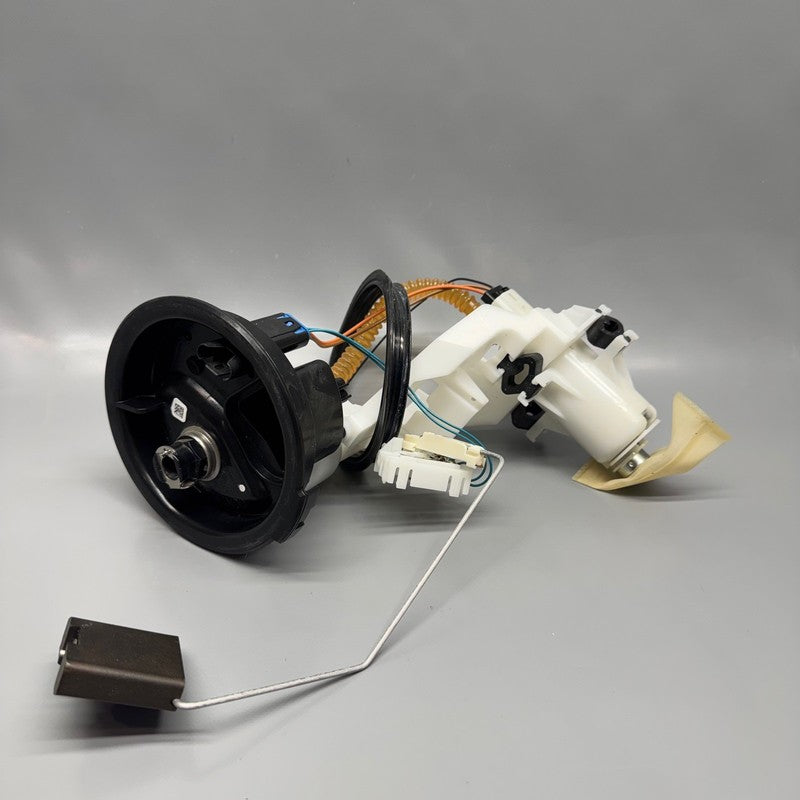 BMW K1600GTL FUEL PUMP 2015 2016 2017 2018 2019 2020 2021 OEM