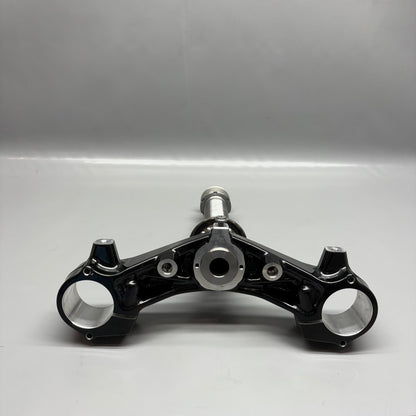 9899335 BMW R18 TRANSCONTINENTAL LOWER FORK CROSS BRACE 2020 2021 2022 2023 2024 2025