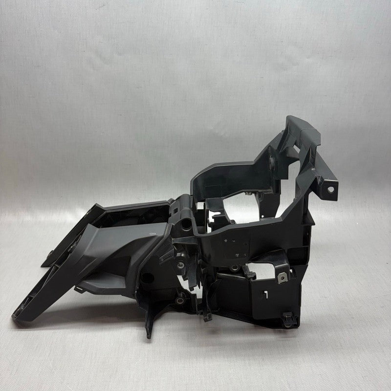 BMW C400X TRIM BRACKET FRONT 2018 2019 2020 OEM 8559389