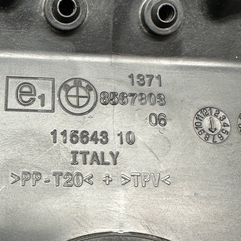 8567803 BMW S1000RR AIR GUIDANCE REAR 2018 2019 2020 2021 2022 2023 2024 2025 OEM 