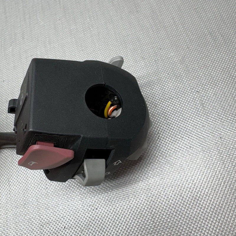 BMW G310R LEFT HAND LIGHT HORN CONTROL SWITCH 2017 2018 OEM 8545349