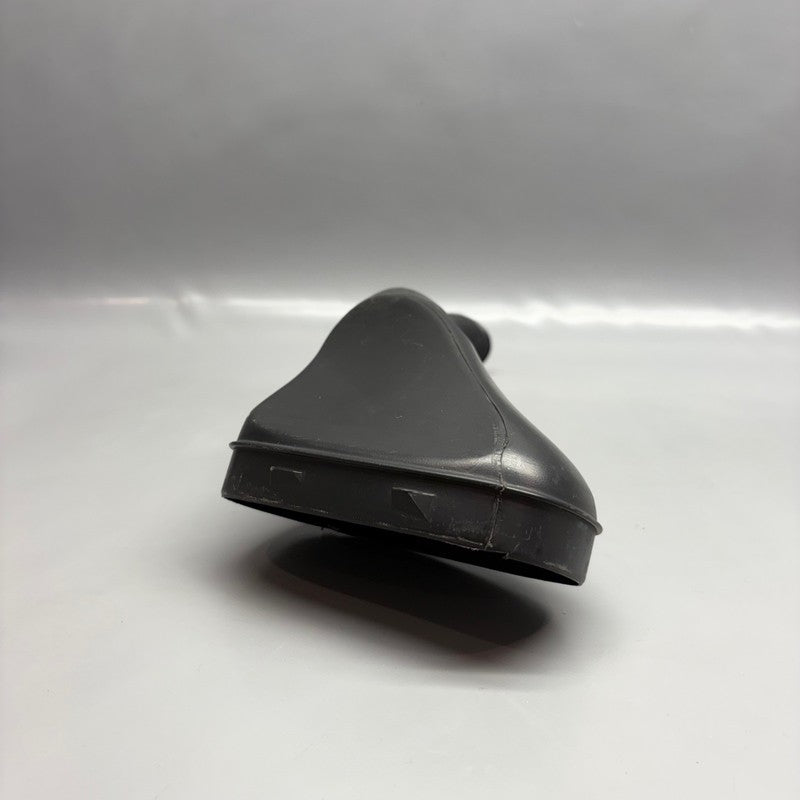 7678277 BMW F800ST AIR INTAKE TUBE DUCT LEFT 2005 2006 2007 2008 2009 2010 2011 OEM