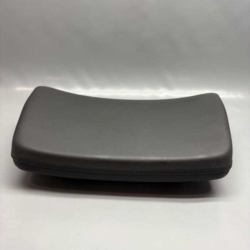 9898596 BMW R18 BACK PADDING TOPCASE BOTTOM 2020 2021 2022 2023 2024 OEM 9898596