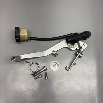 BMW R 1100R BRAKE MASTER CYLINDER WITH PEDAL 1993-1998 1999 2000 2001 