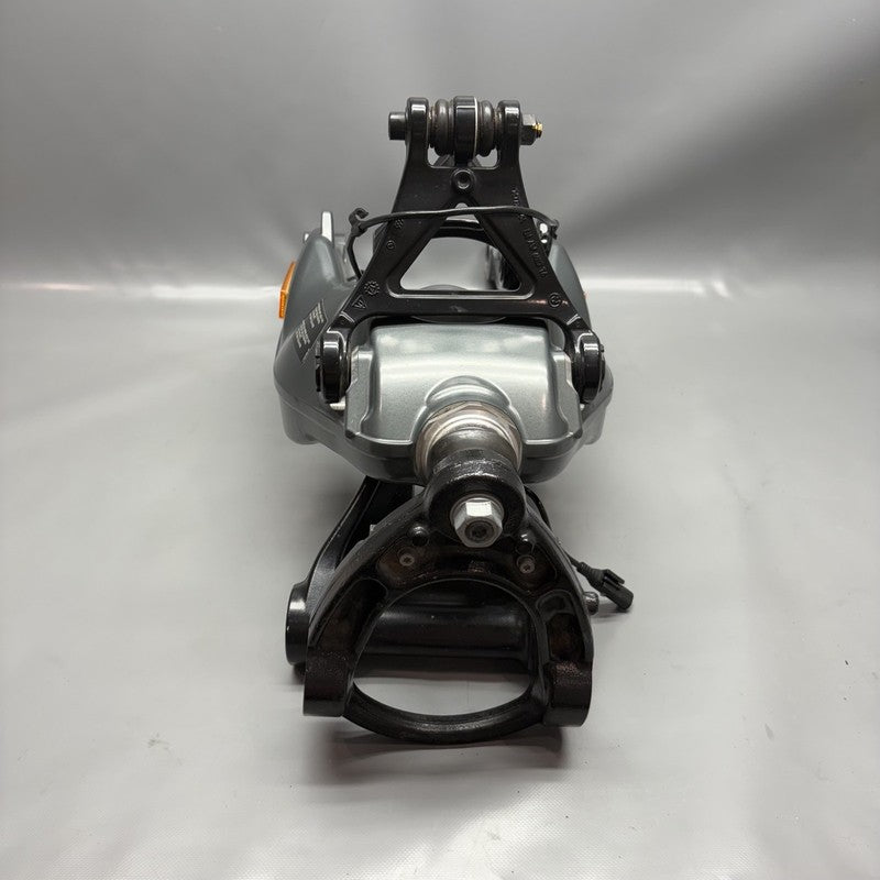 7720590 BMW K1300S FRONT WHEEL CARRIER 2007-2011 2012 2013 2014 2015 OEM 7720590