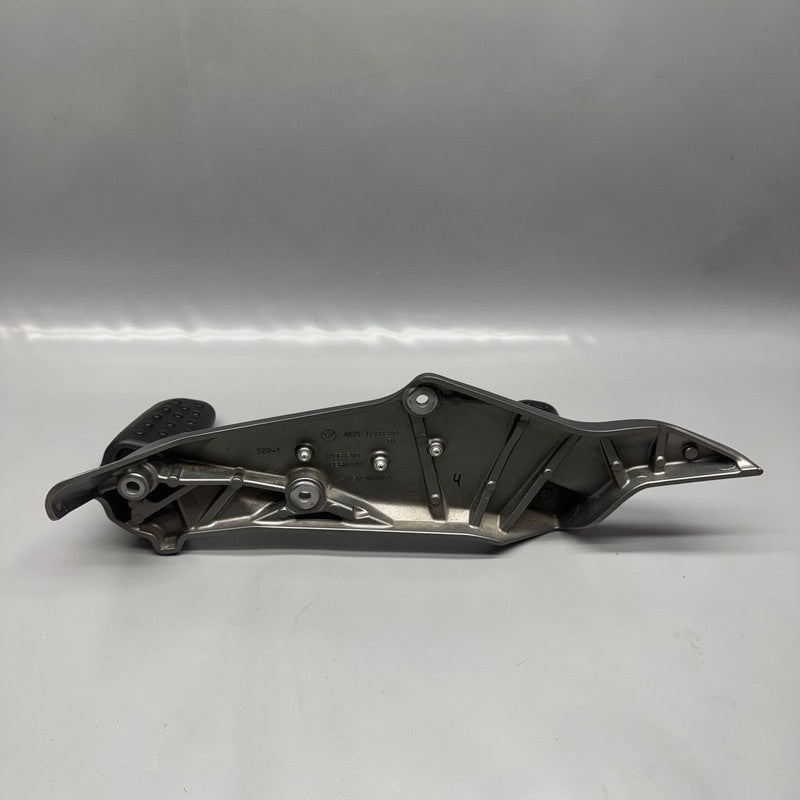 BMW K1600GTL FOOTREST RIGHT 2015 2016 2017 2018 2019 2020 2021 OEM 838